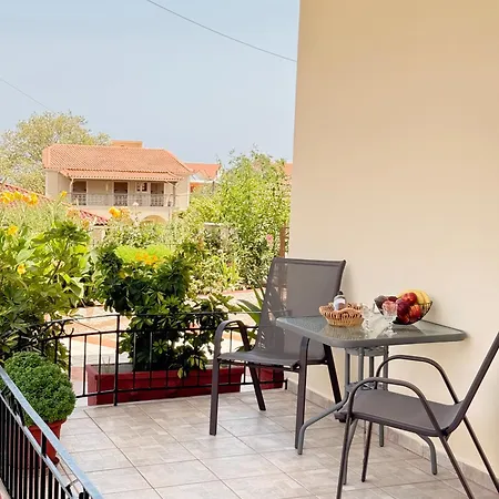 Maria's Appartamento Poros (Kefalonia)